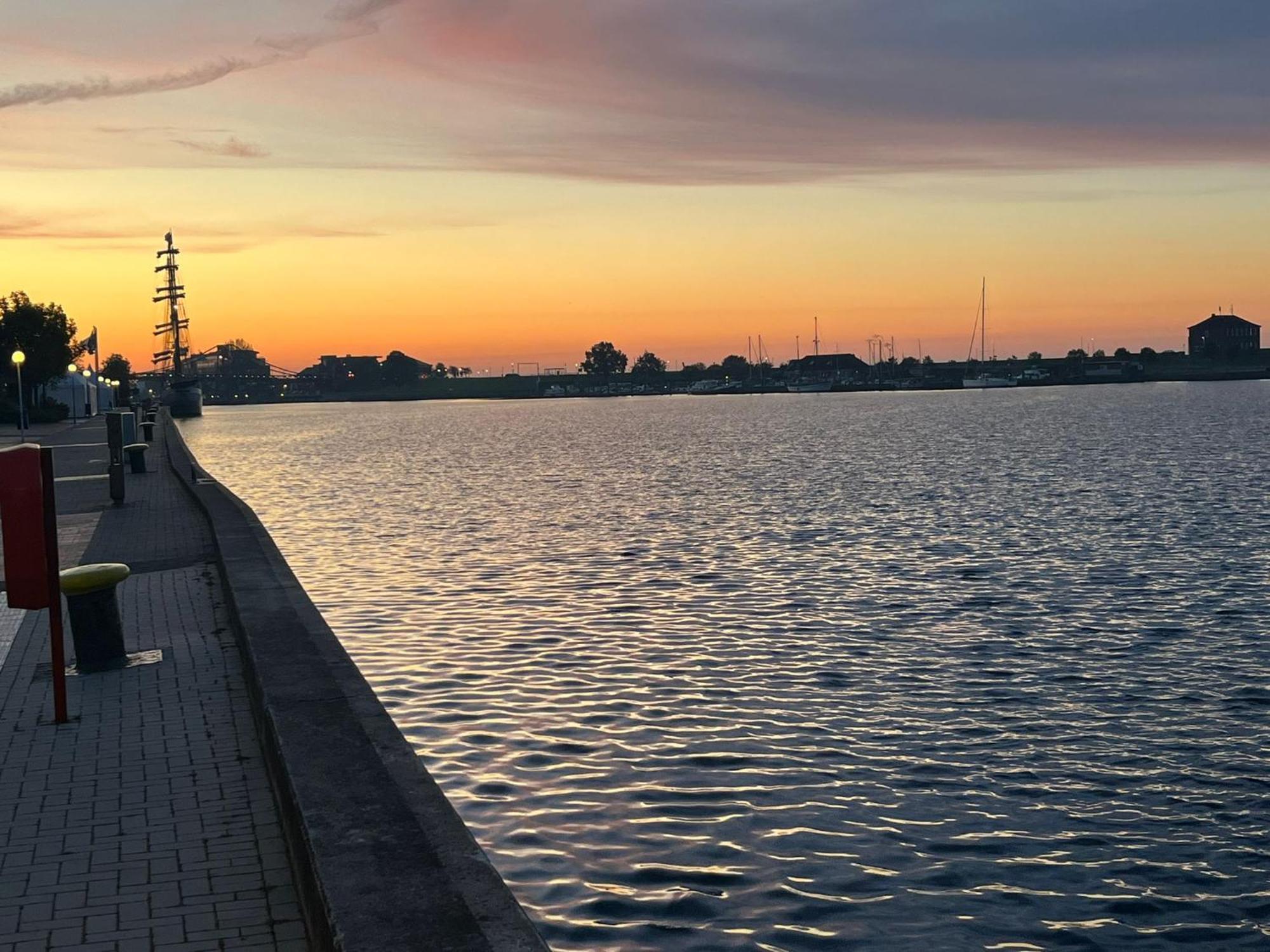 Dat Wittsche Hus - Ferienwohnung An Der Nordsee Wilhelmshaven Extérieur photo